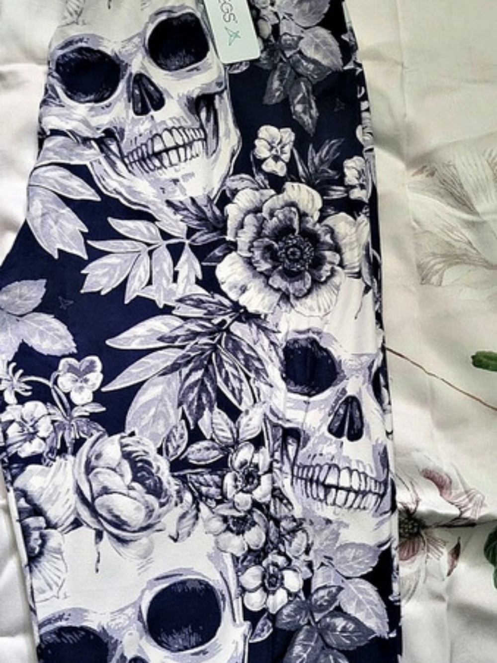 SweetLegs Rad to the Bone Floral Skull Print Leggings in Blue & White